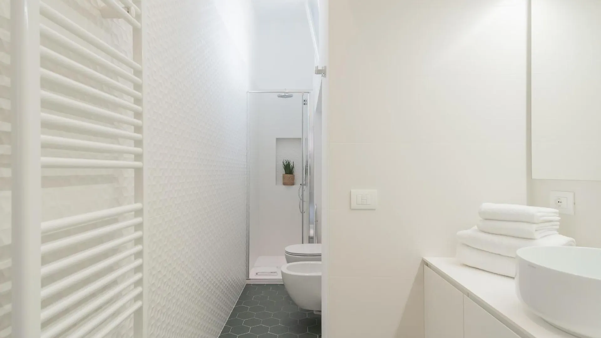 Apartment Rooftop Nest In Como City Center By Rent All Como
